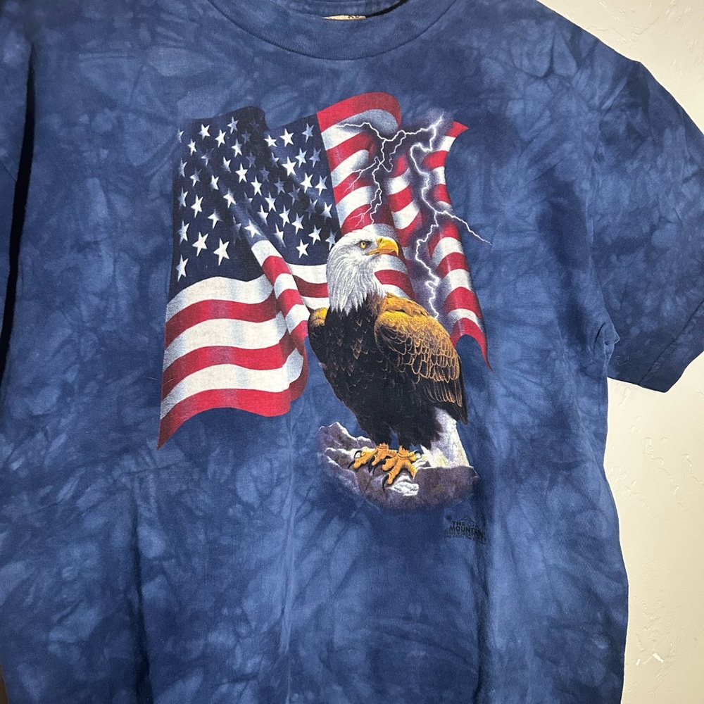 The Mountain 2001 Patriotic American Flag Bald Eagle Graphic Tee Size XL Kids - Picture 4 of 5